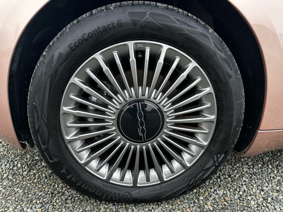 Fiat 500e 42 Icon 3d