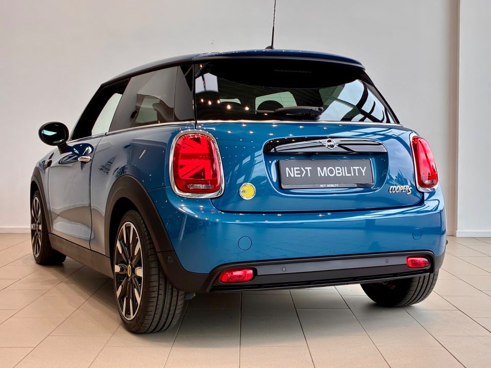 MINI Cooper SE Maximise 3d