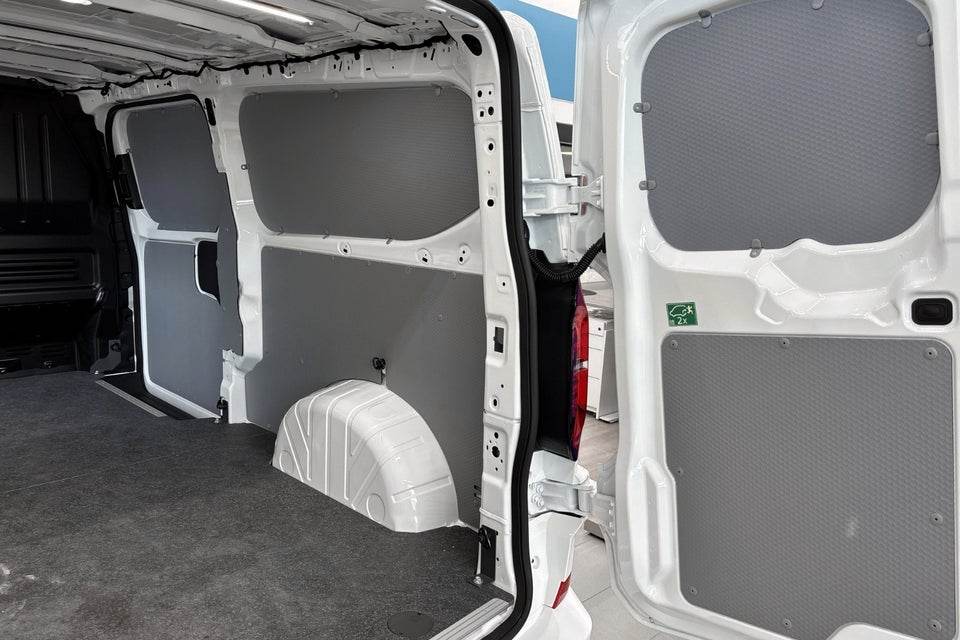 VW Transporter 2,0 TDi 150 Comfort Kassevogn aut. LWB