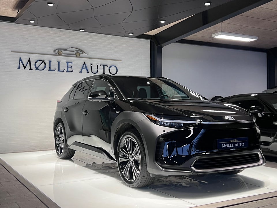 Toyota bZ4X Executive Premium 5d