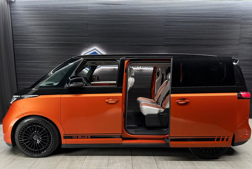 VW ID. Buzz 77 Pro SWB 5d
