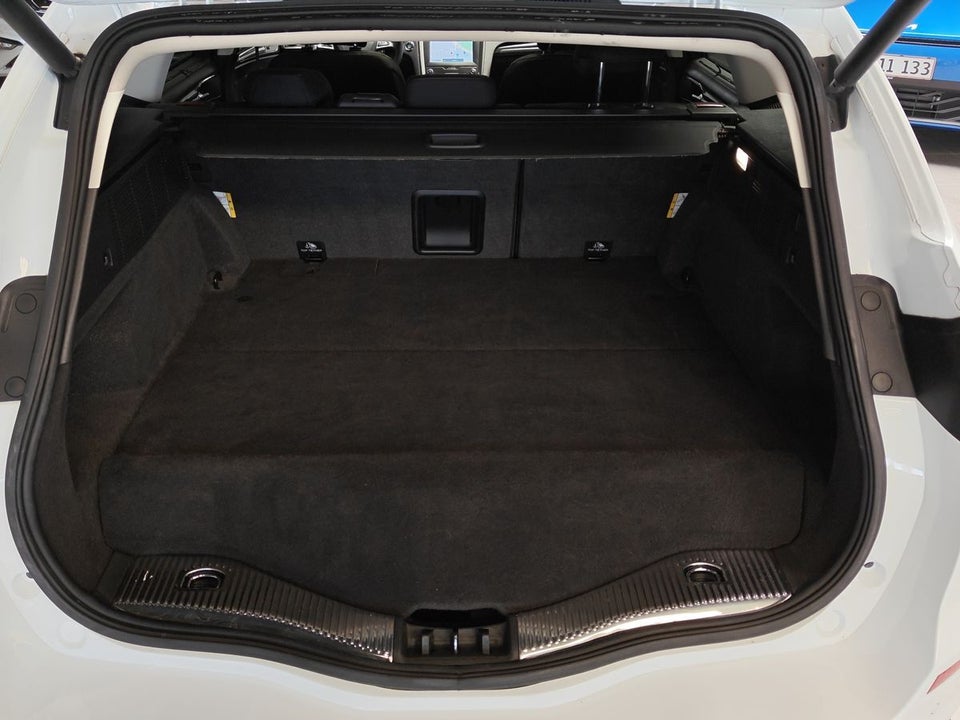 Ford Mondeo 2,0 HEV Titanium stc. CVT 5d