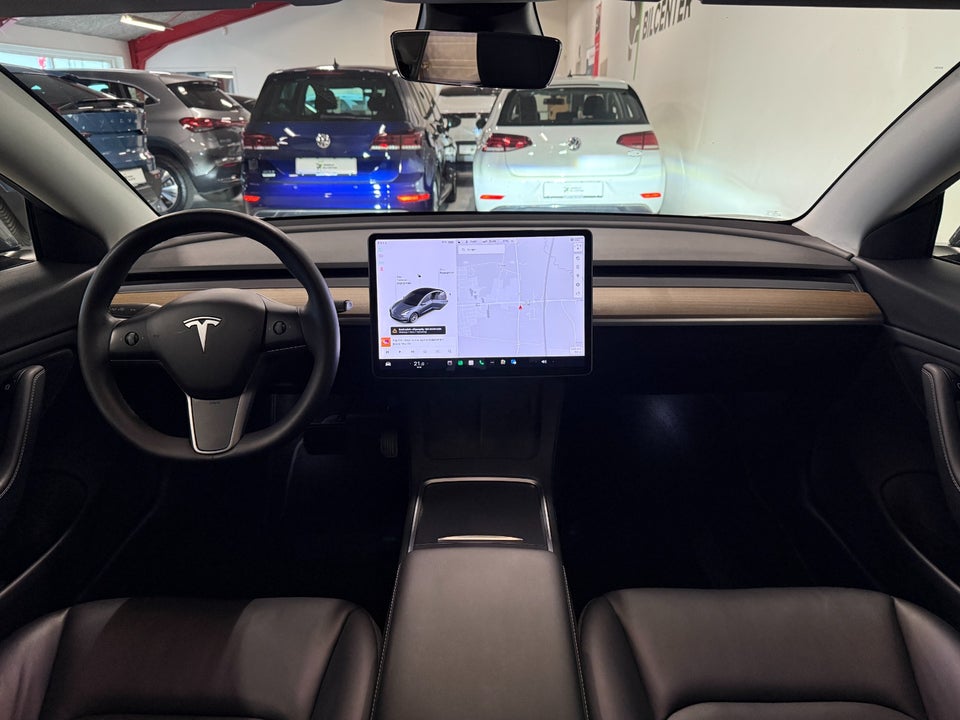 Tesla Model 3 Long Range AWD 4d