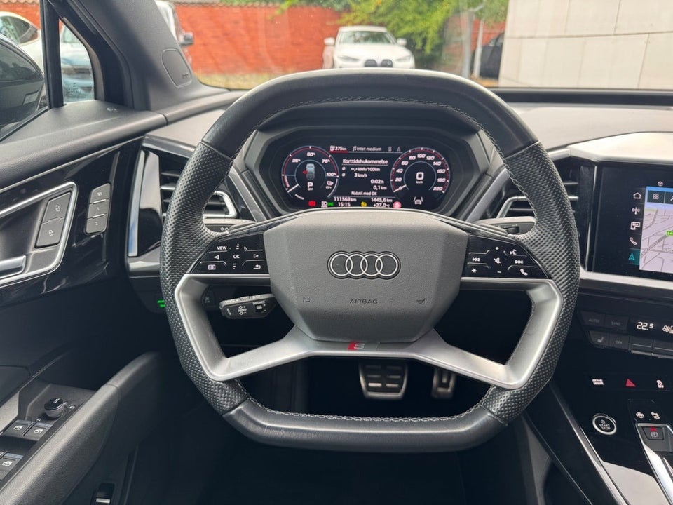 Audi Q4 e-tron 40 S-line Sportback 5d