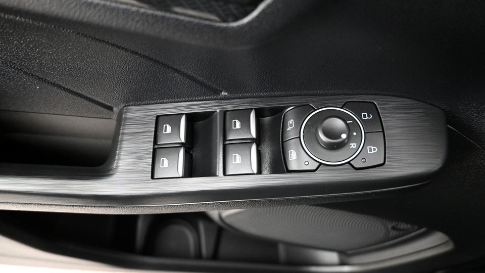 Ford Kuga 2,5 PHEV ST-Line X CVT 5d