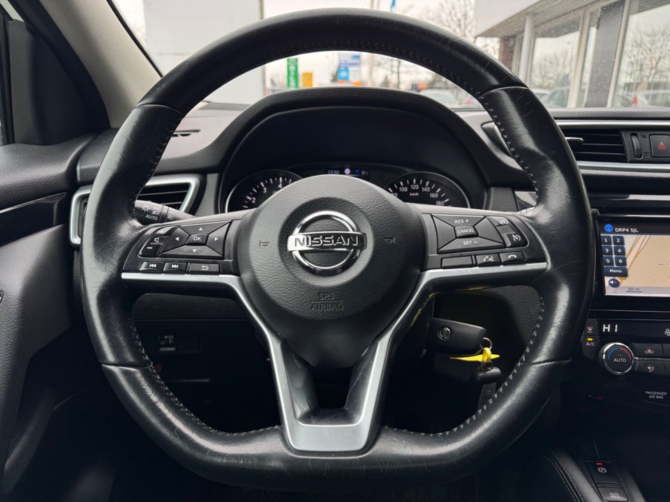 Nissan Qashqai 1,2 Dig-T 115 N-Connecta 5d