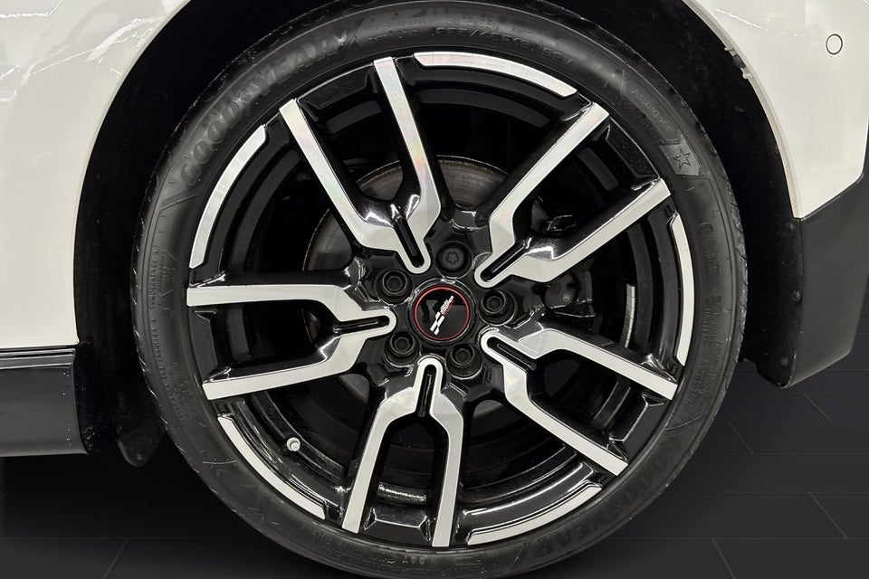 MINI Cooper SE JCW Trim XL 3d