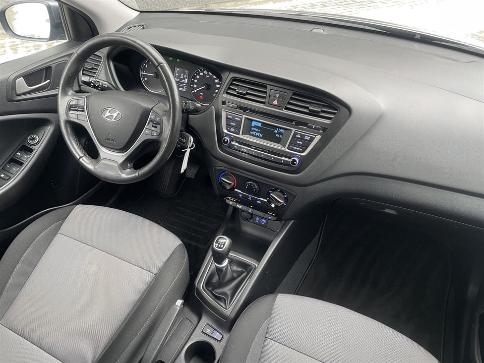 Hyundai i20 1,25 Trend 5d