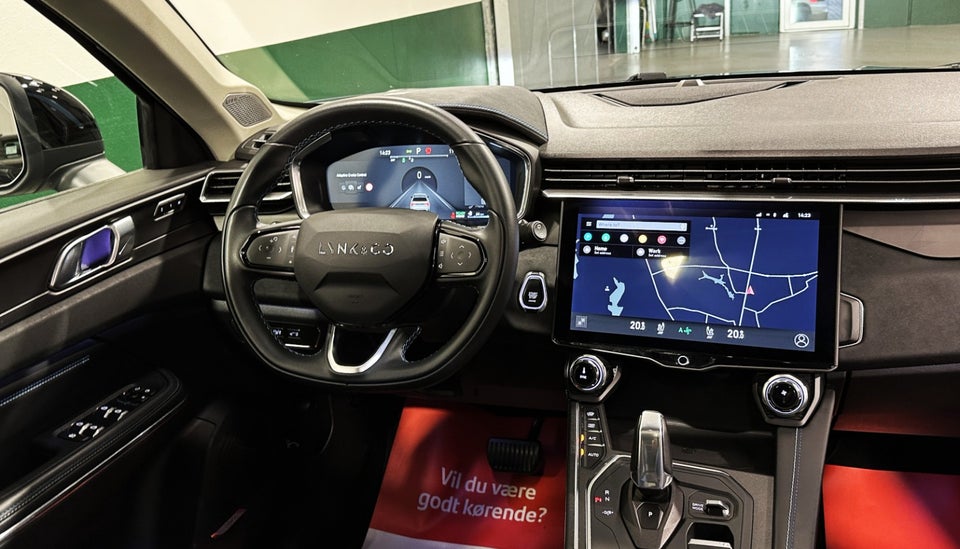 Lynk & Co 01 1,5 PHEV 5d