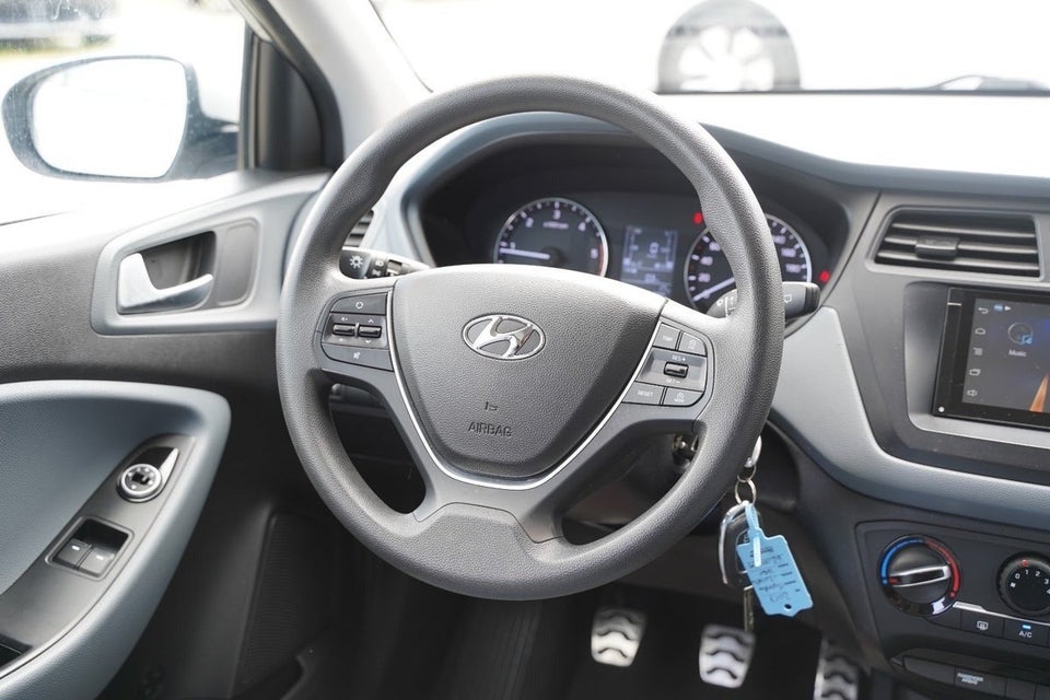 Hyundai i20 Active Cross 1,4 CRDi 90 Life+ 5d