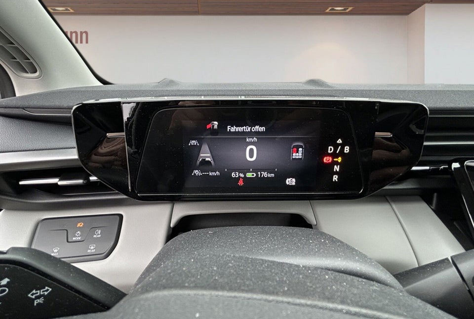 Ford Explorer 77 Select Extended Range 5d