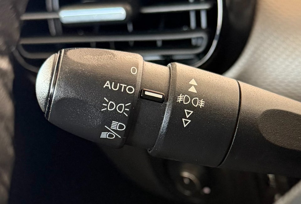 Citroën C4 Cactus 1,2 PureTech 110 SkyLine EAT6 5d