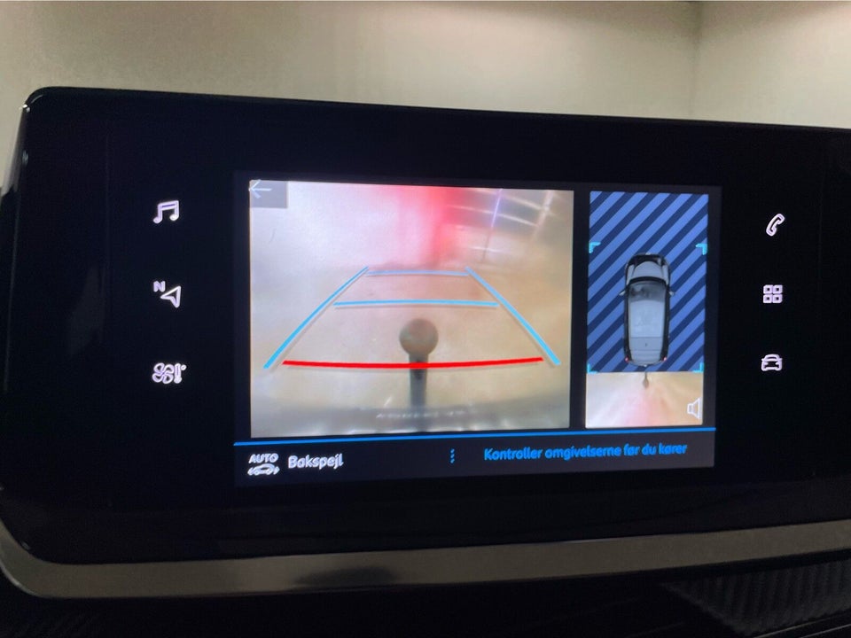 Peugeot 208 1,5 BlueHDi 100 Allure Sky 5d