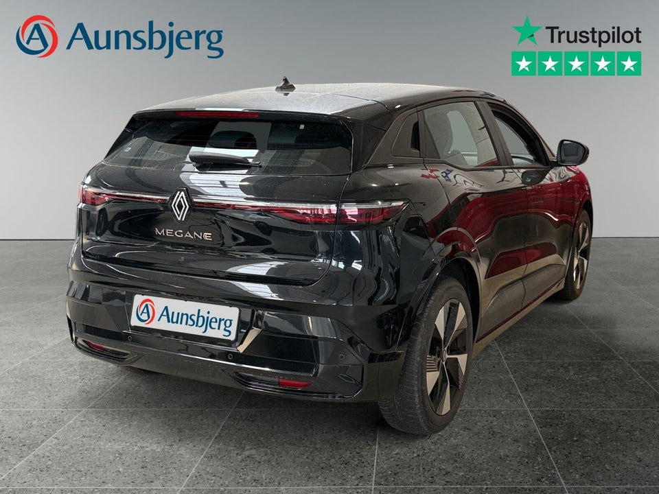 Renault Megane E-Tech 40 Equilibre 5d