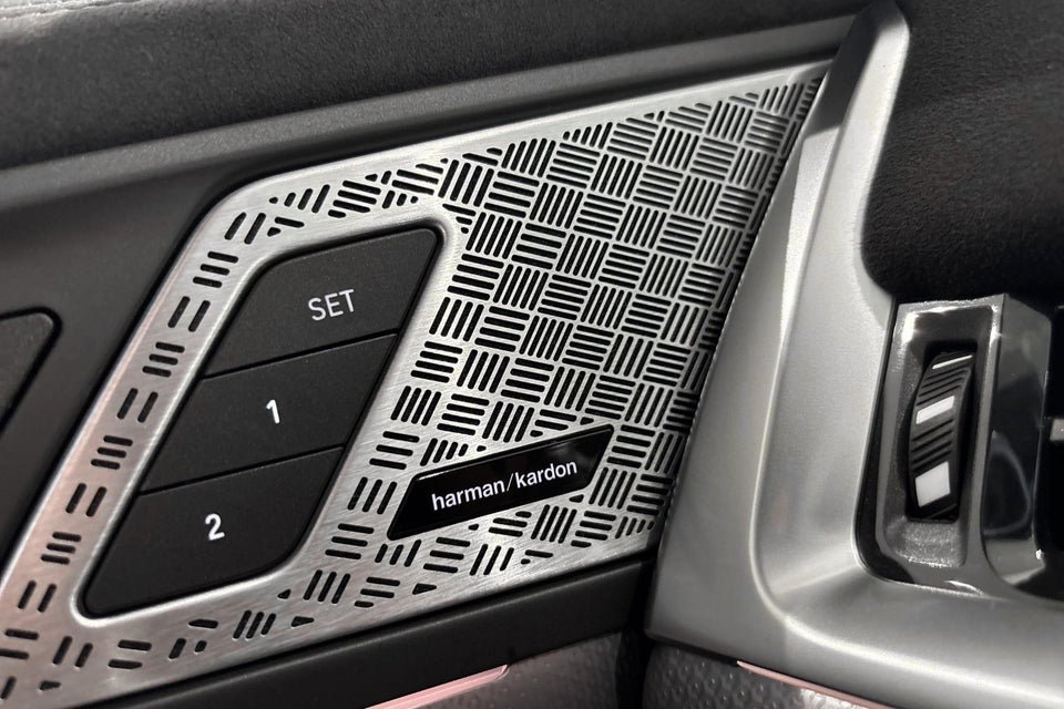 BMW iX2 eDrive20 Fully Charged 5d