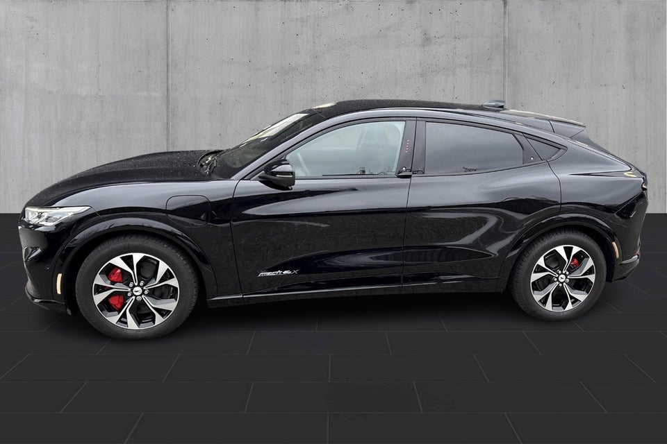 Ford Mustang Mach-E 91 Premium Extended Range AWD 5d