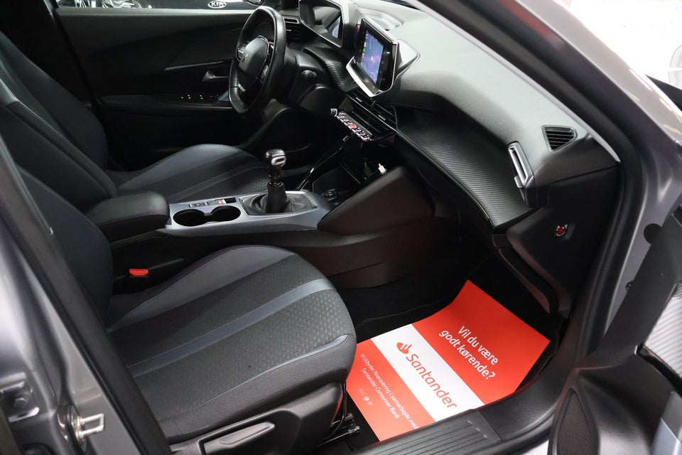 Peugeot 2008 1,2 PureTech 130 Allure 5d