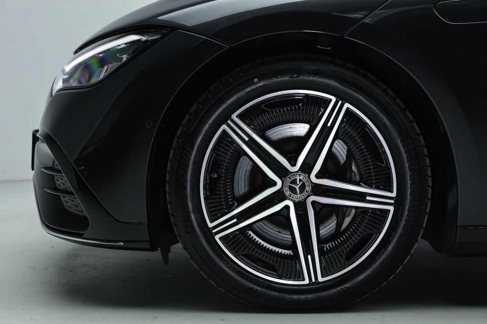 Mercedes EQE350 AMG Line 4d