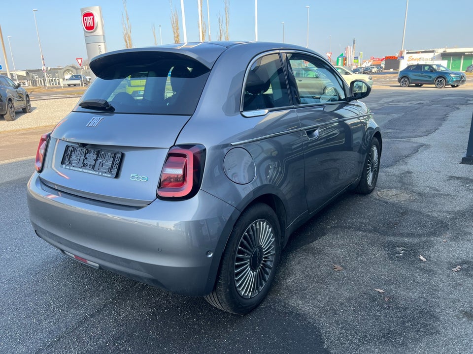 Fiat 500e 42 Icon Plus 3d