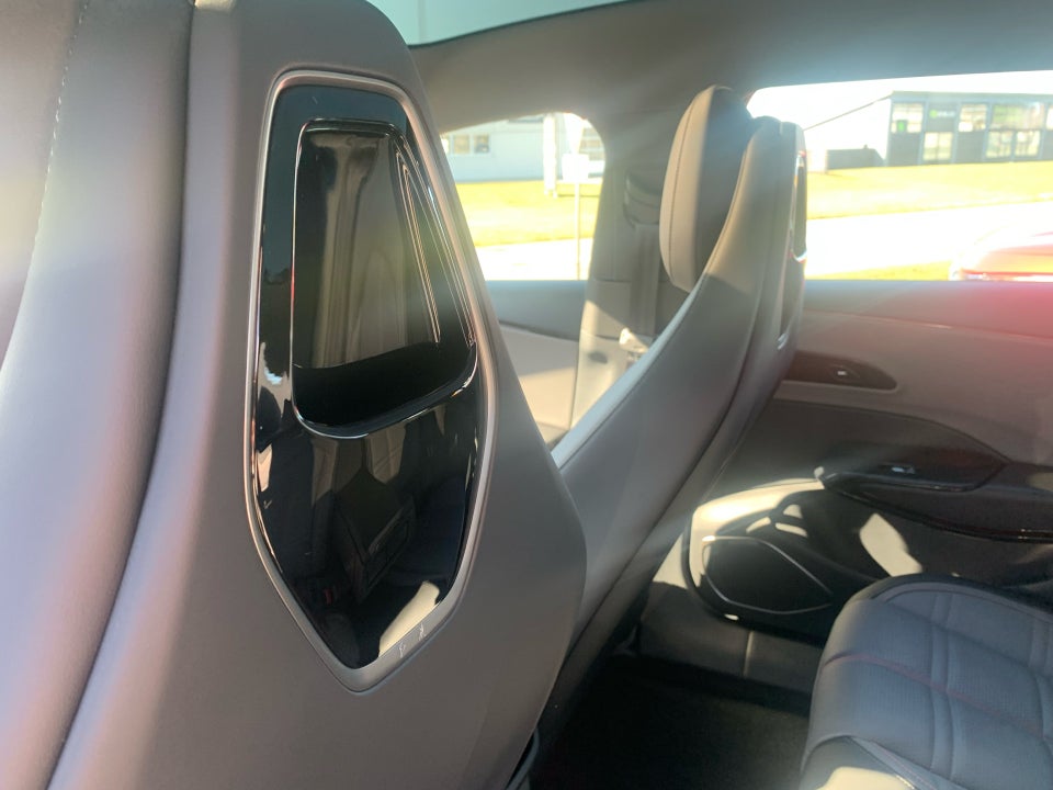 Hongqi EH7 111 Exclusive 4d