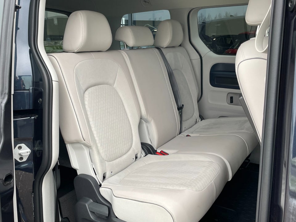 VW ID.Buzz 77 Style SWB 5d