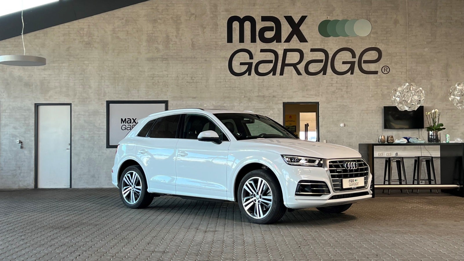 Audi Q5 3,0 TDi 286 S-line quattro Tiptr. 5d