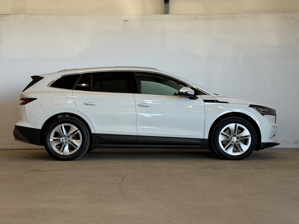 Skoda Enyaq 80 iV Plus Loft 5d