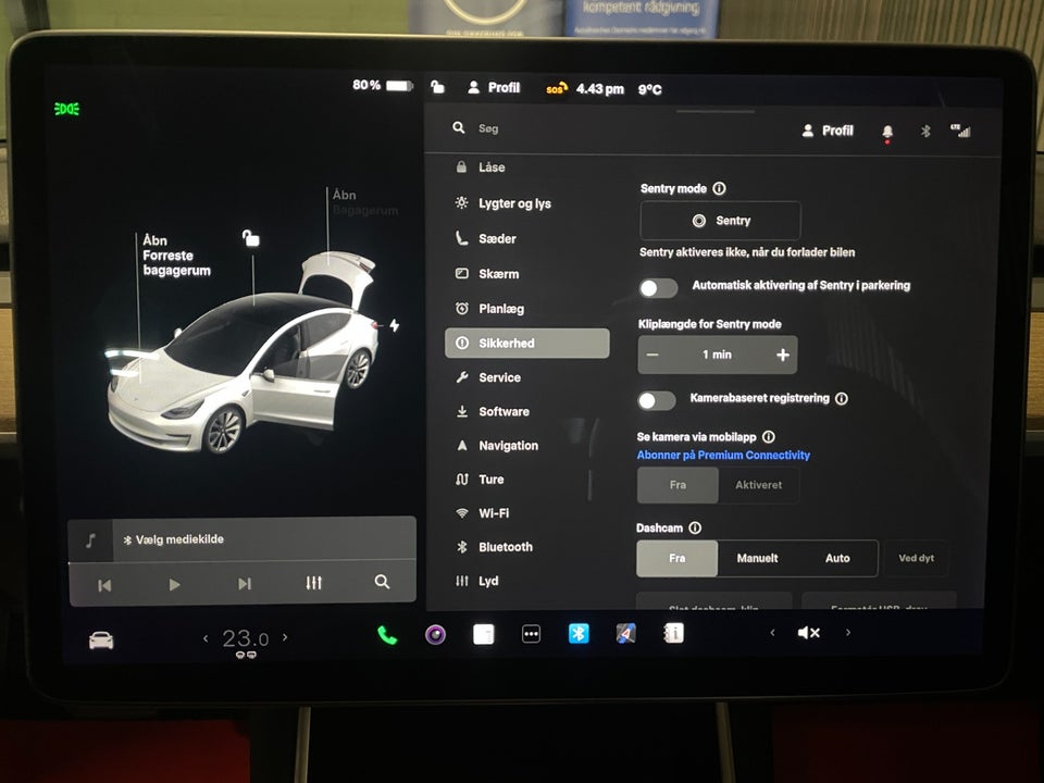 Tesla Model 3 Standard Range+ RWD 4d