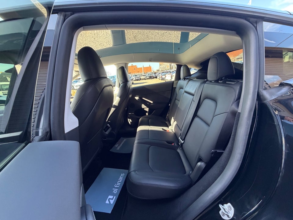 Tesla Model Y Performance AWD 5d