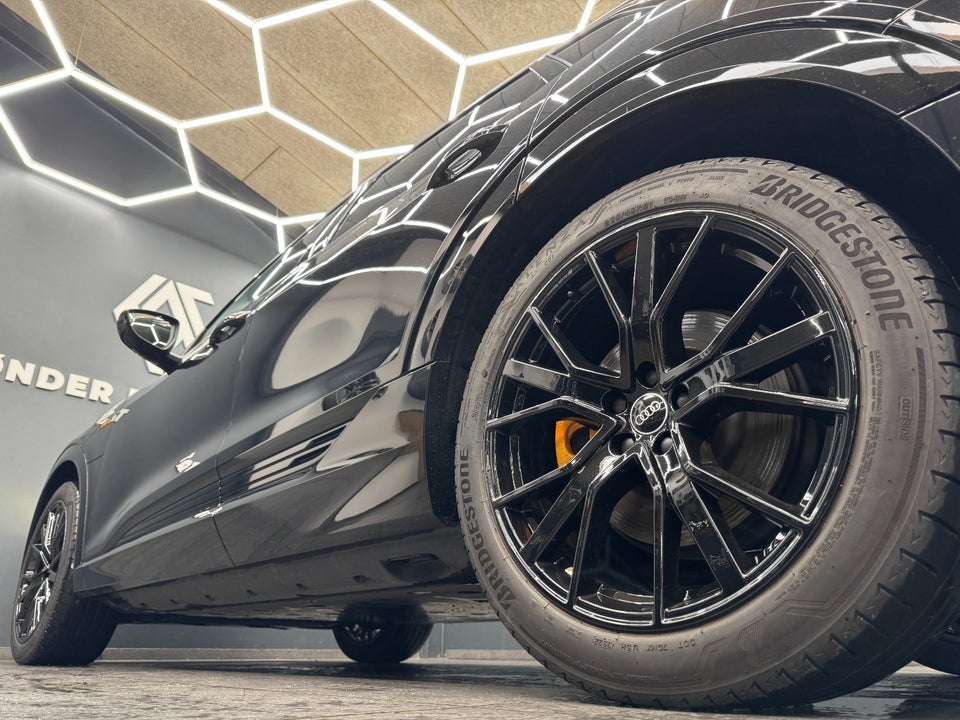 Audi e-tron 55 Black Edition S-line quattro 5d