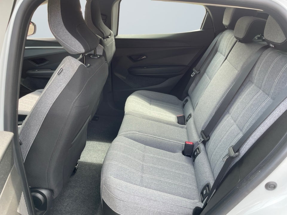 Renault Megane E-Tech 40 Equilibre 5d