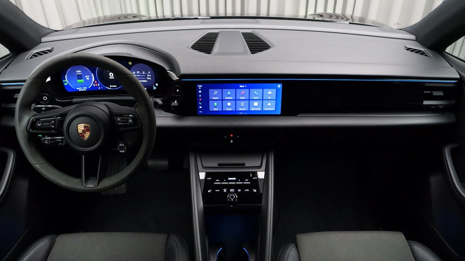 Porsche Macan 4 5d