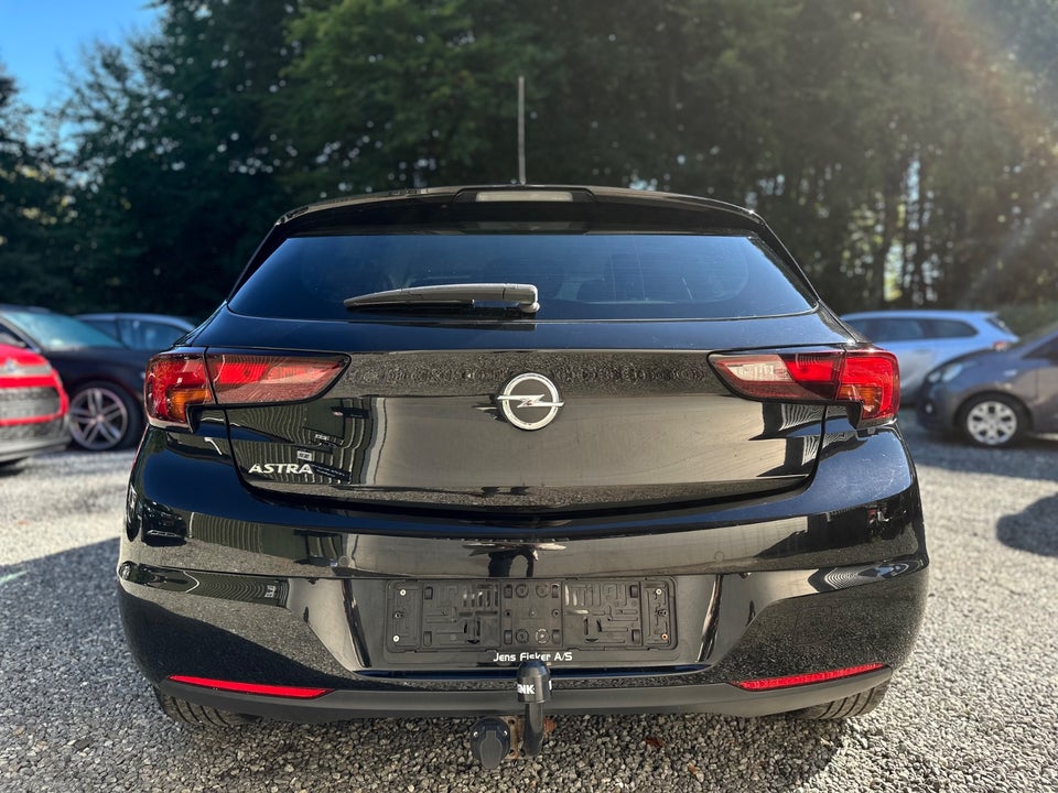 Opel Astra 1,4 T 125 Enjoy Sports Tourer 5d