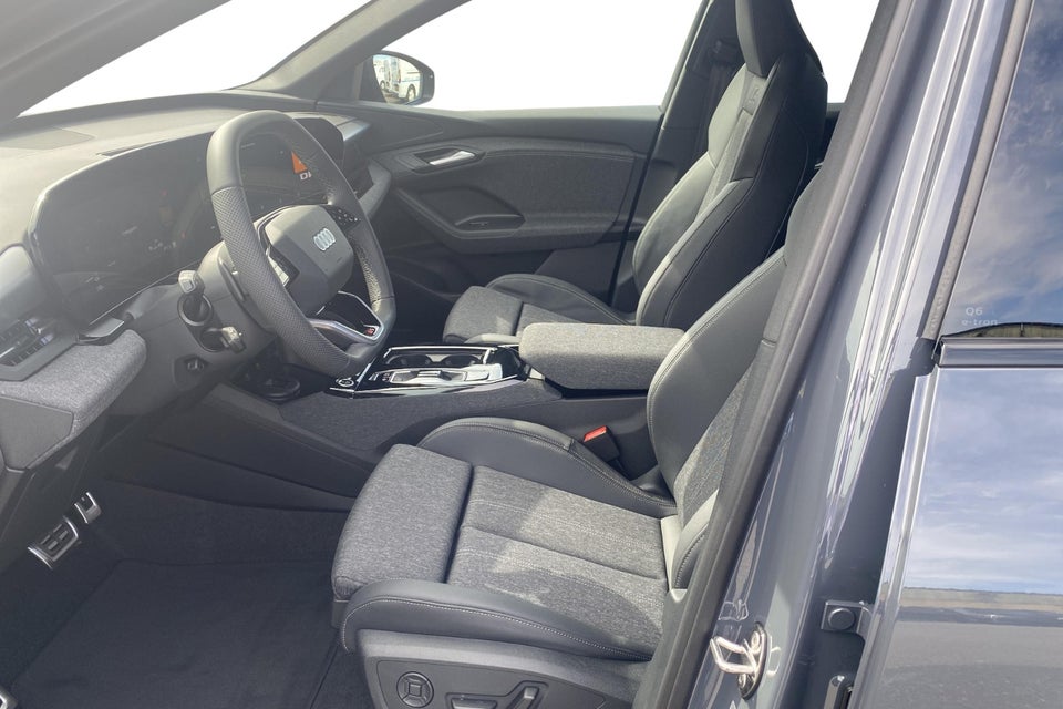 Audi Q6 e-tron Ultra 5d