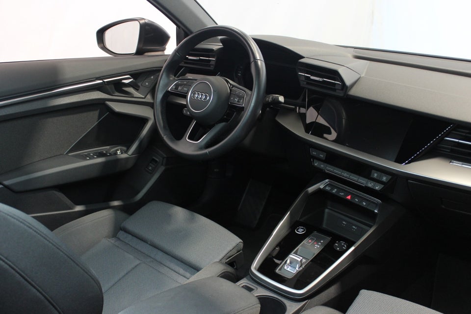 Audi A3 40 TFSi e Prestige Sportback S-tr. 5d