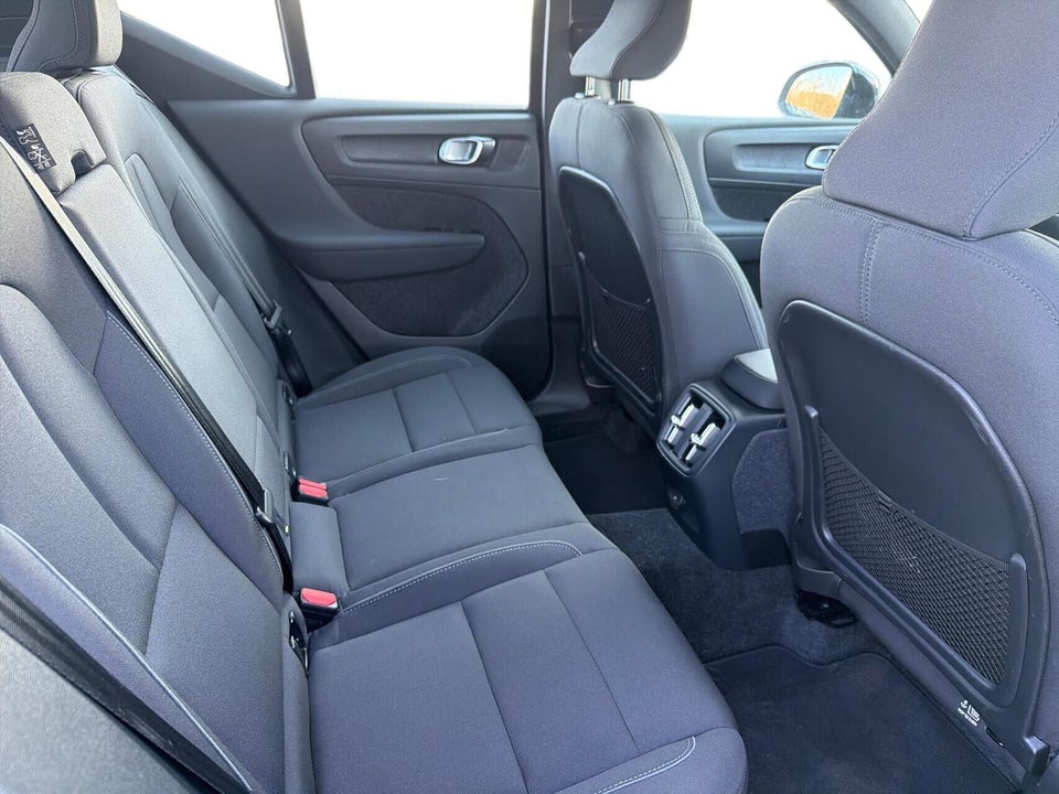 Volvo XC40 ReCharge Extended Range Plus 5d
