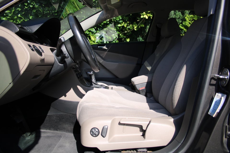 VW Passat 2,0 TDi 140 Comfortline Variant DSG 5d