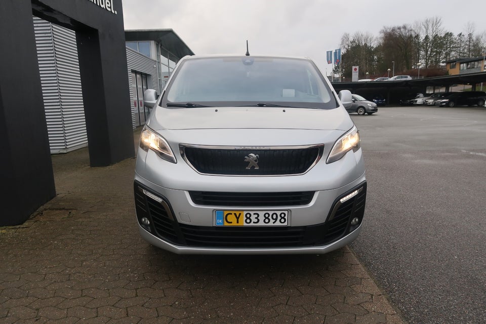 Peugeot Expert 2,0 BlueHDi 180 L2 Ultimate EAT6 Van