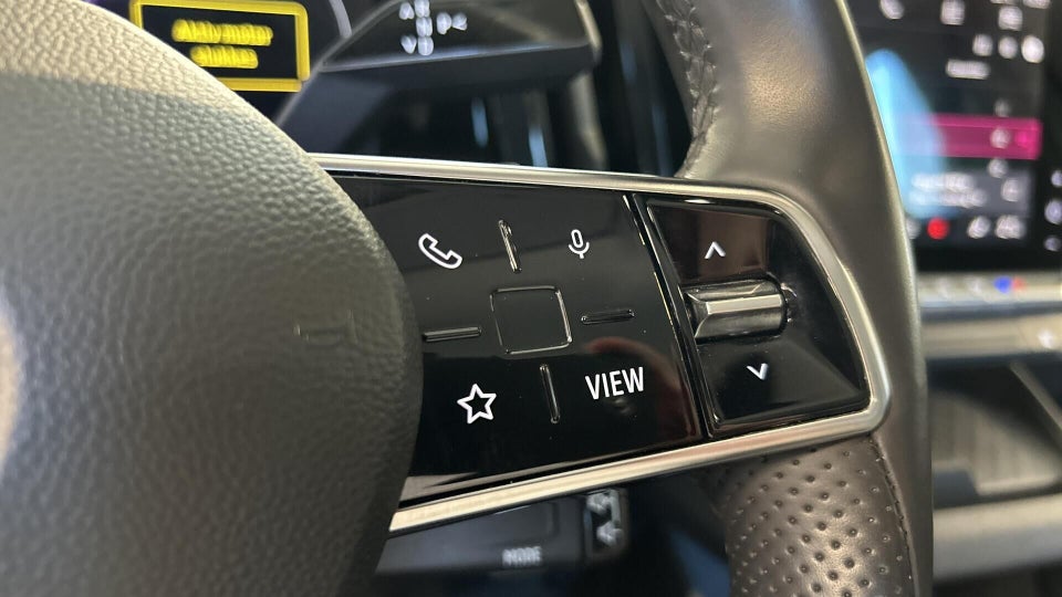 Renault Megane E-Tech 40 Equilibre 5d