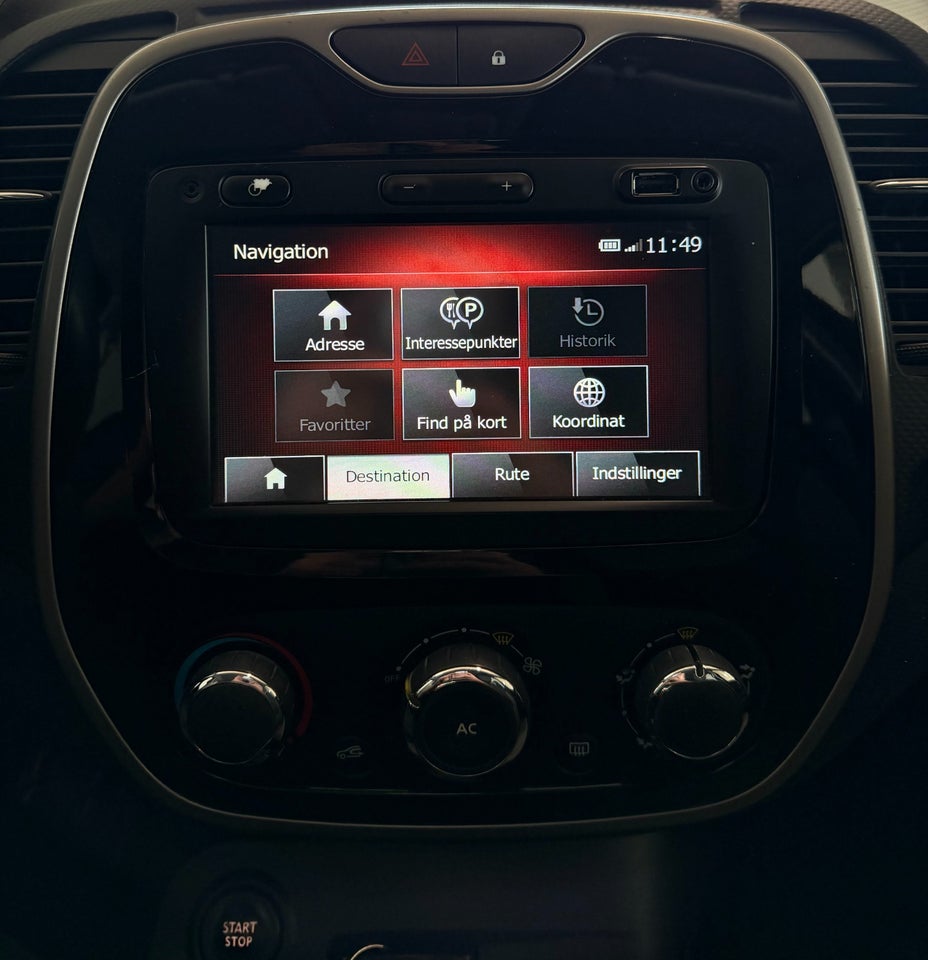 Renault Captur 0,9 TCe 90 Expression 5d