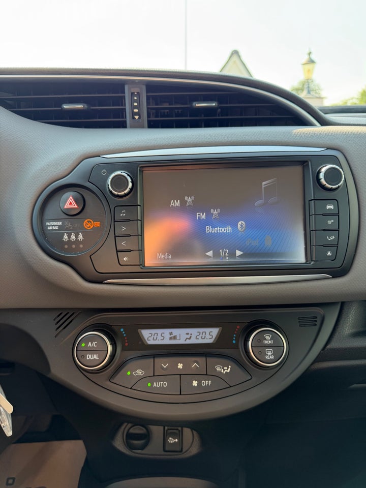 Toyota Yaris 1,5 Hybrid H2 Touch e-CVT 5d