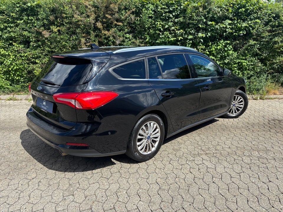 Ford Focus 1,0 EcoBoost Titanium stc. 5d