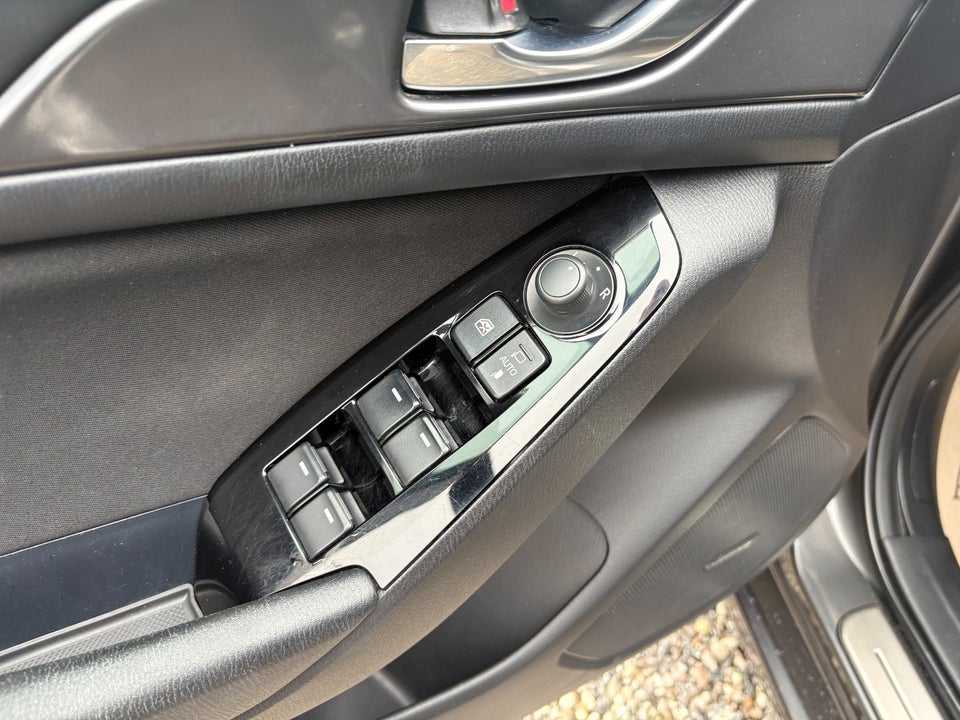 Mazda 3 2,0 SkyActiv-G 120 Optimum 5d