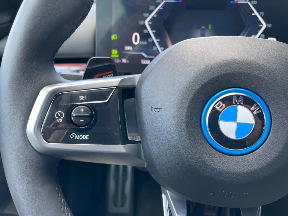 BMW i5 eDrive40 M-Sport 4d