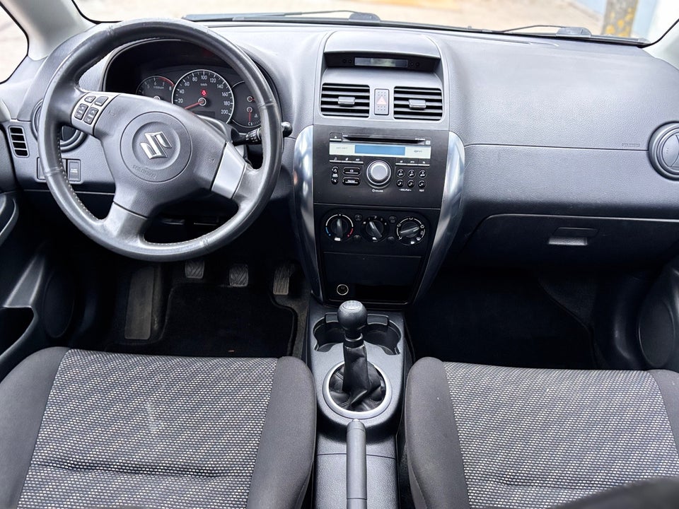 Suzuki SX4 1,6 GL-A 5d