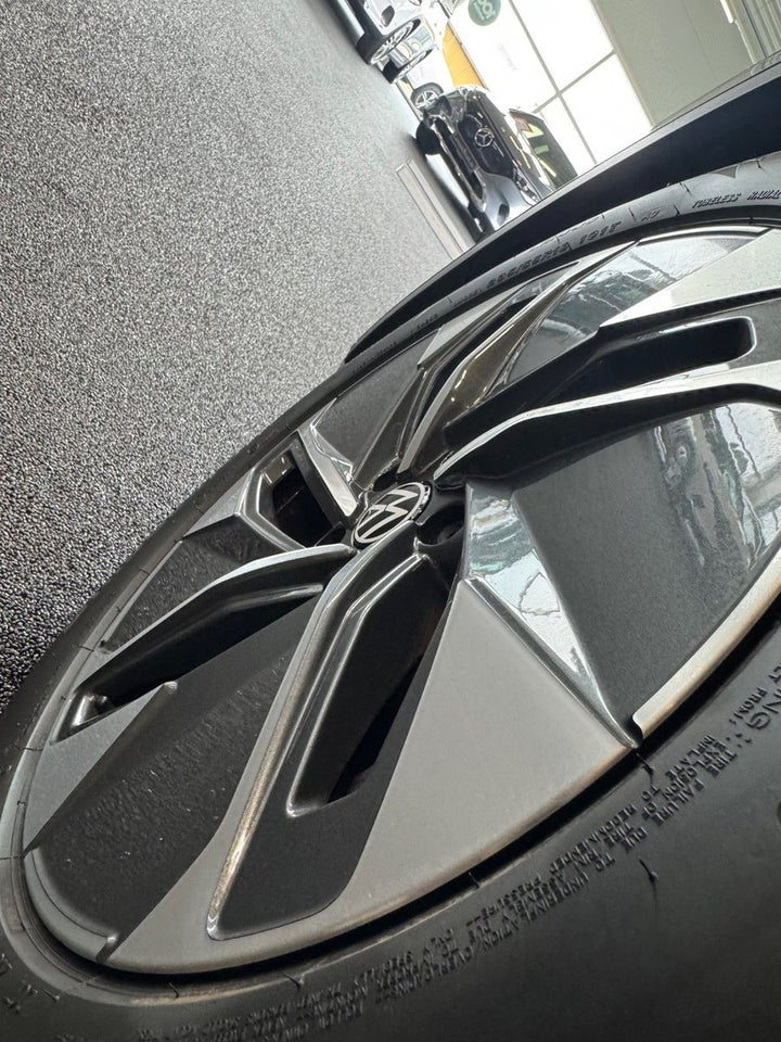 VW ID.5 77 Pro Performance 5d