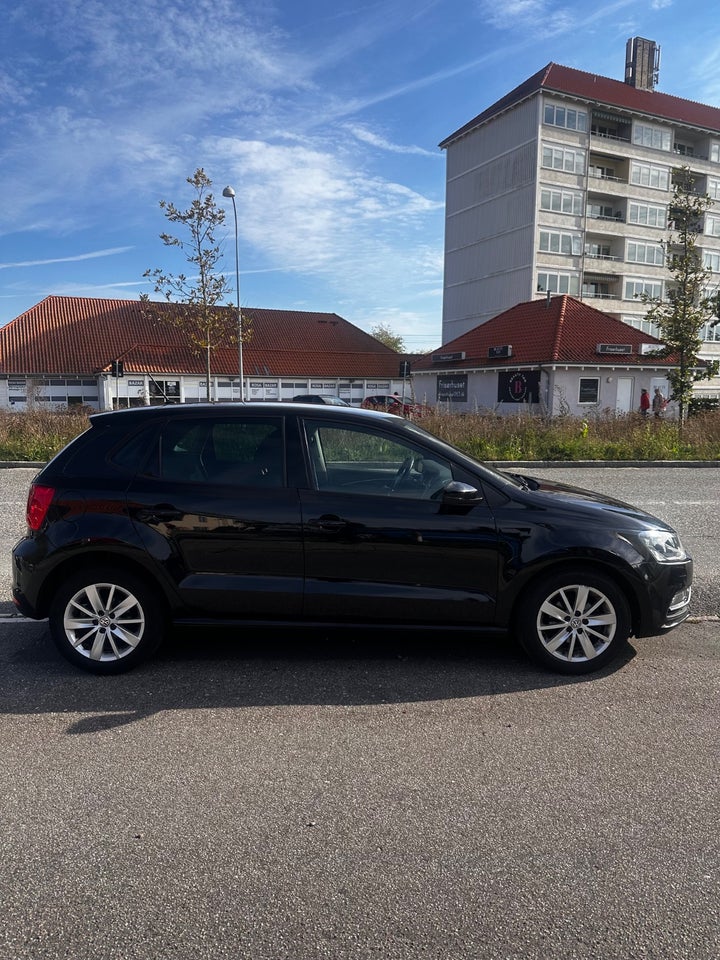 VW Polo 1,4 TDi 90 Highline BMT 5d