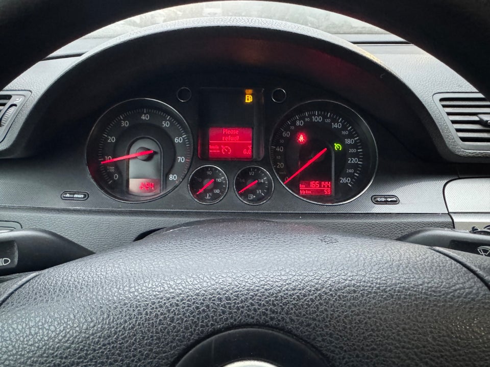 VW Passat 2,0 FSi Comfortline Variant 5d