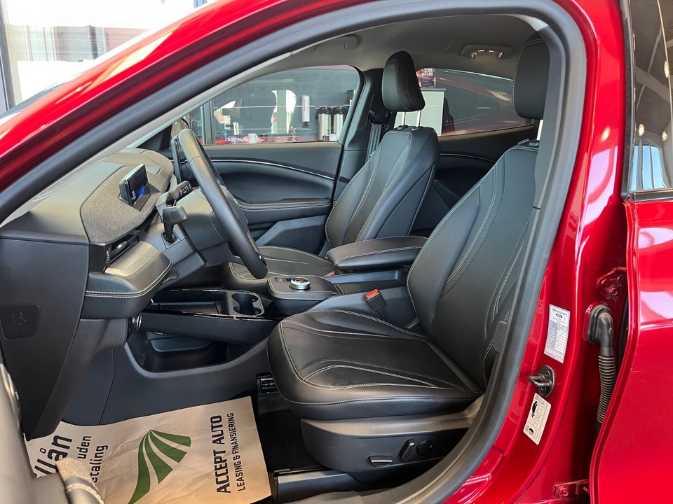 Ford Mustang Mach-E 75 Standard Range 5d