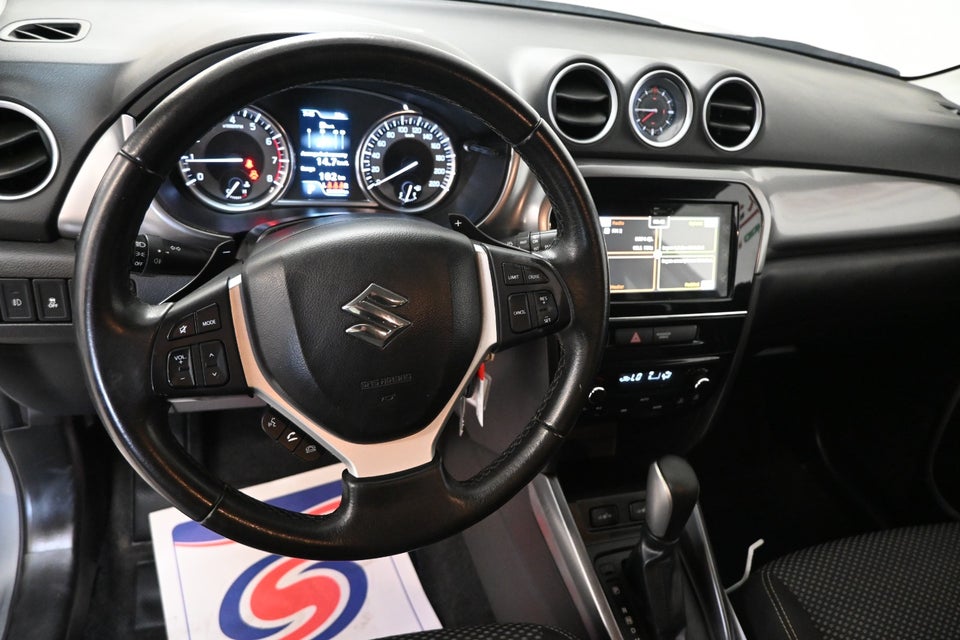 Suzuki Vitara 1,0 Boosterjet Active aut. 5d